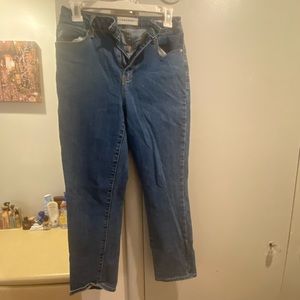 PacSun mid wash mom jean